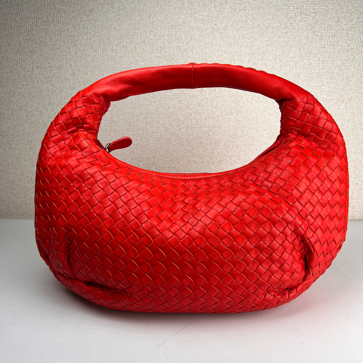 Bottega Veneta Red Shoulder Bags A-18088
