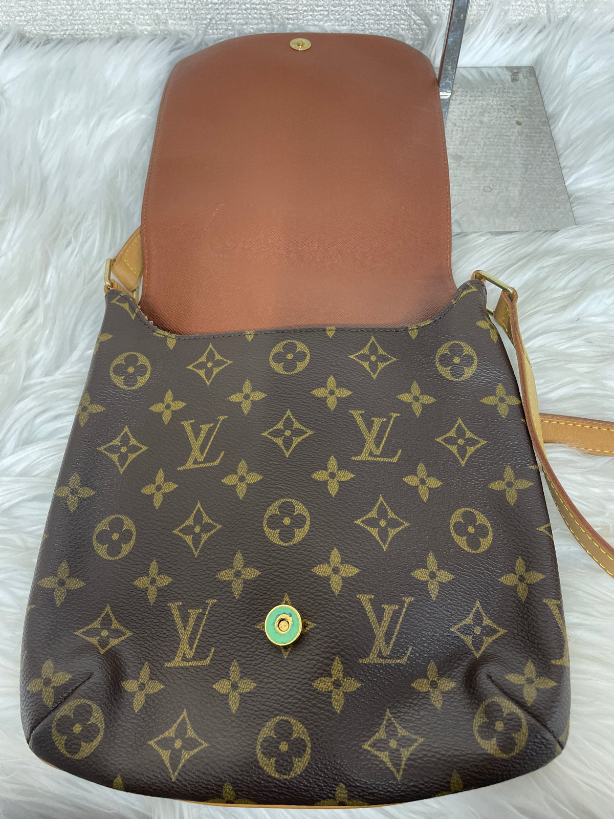 Louis Vuitton Brown Handle Bags A-18099