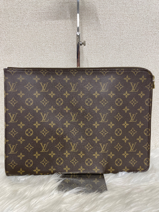 Louis Vuitton Brown A-18116