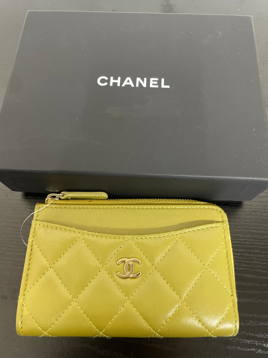 Chanel Green Small goods A-18118