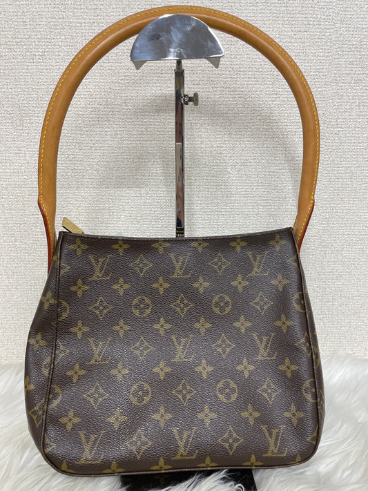Louis Vuitton Brown Shoulder Bags A-18147