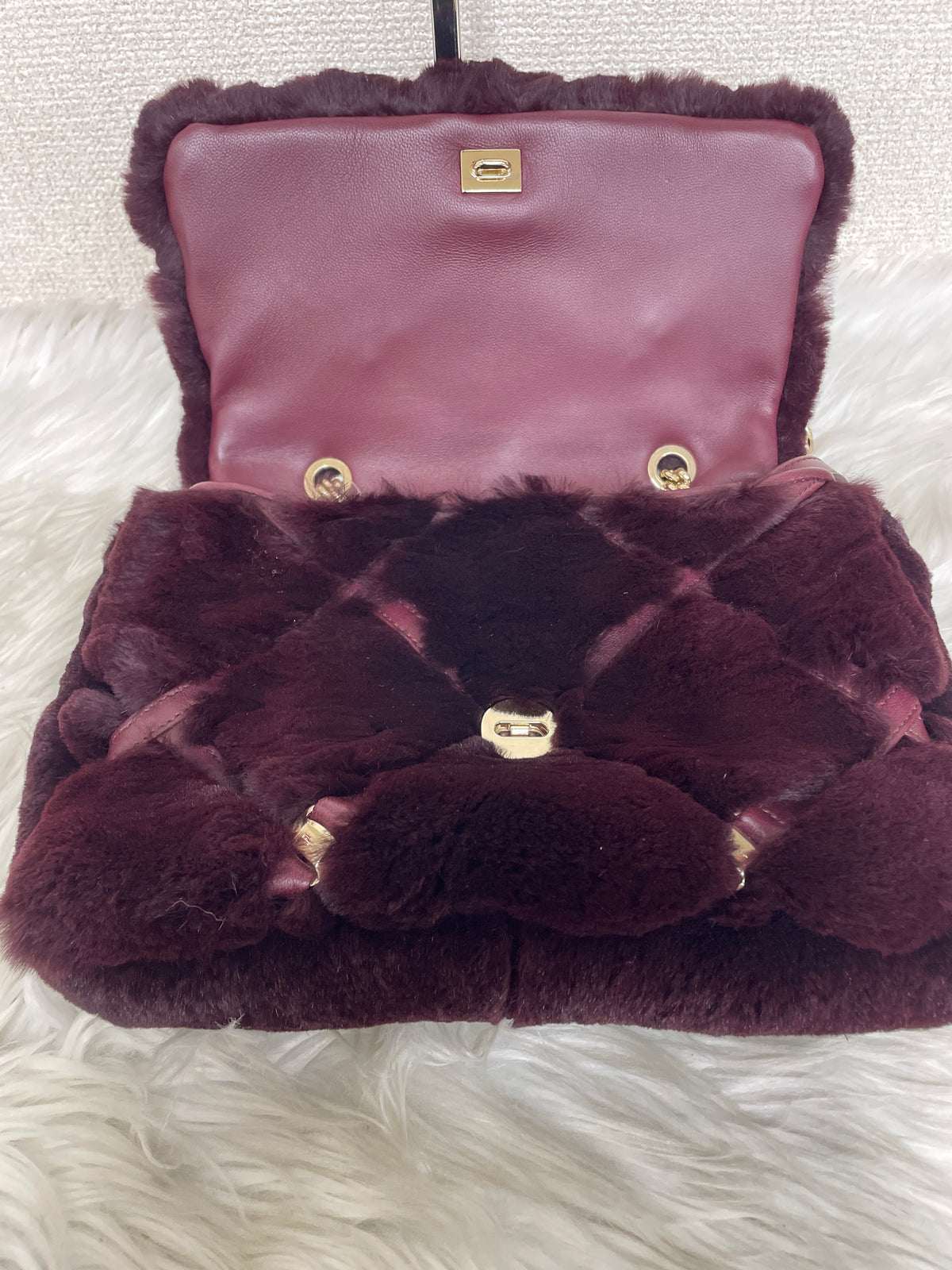 Ferragamo Purple Shoulder Bags A-18148