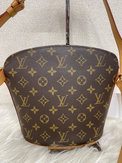 Louis Vuitton Brown Shoulder Bags A-18153
