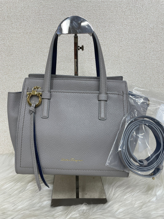 Ferragamo Gray Handle Bags A-18155