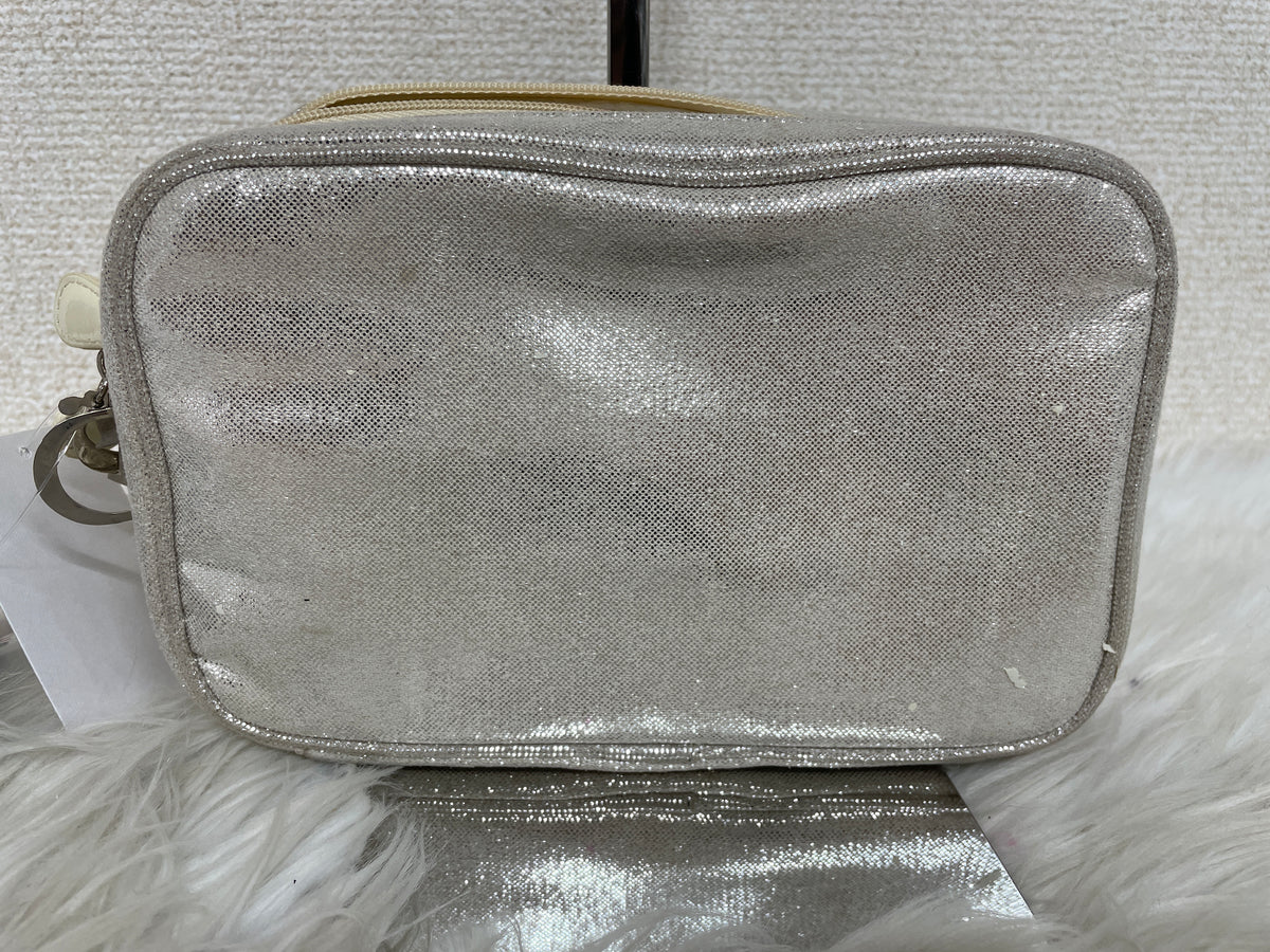 Dior Gold Pouches A-18158