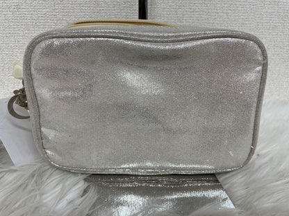 Dior Gold Pouches A-18158