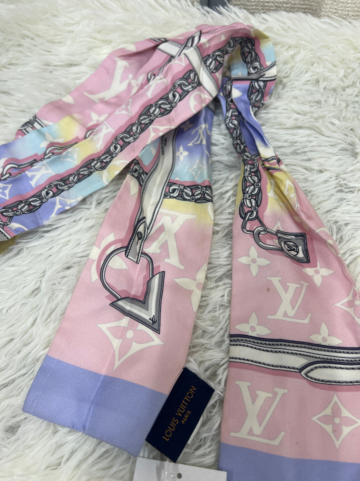 Louis Vuitton Pink Small goods A-18159