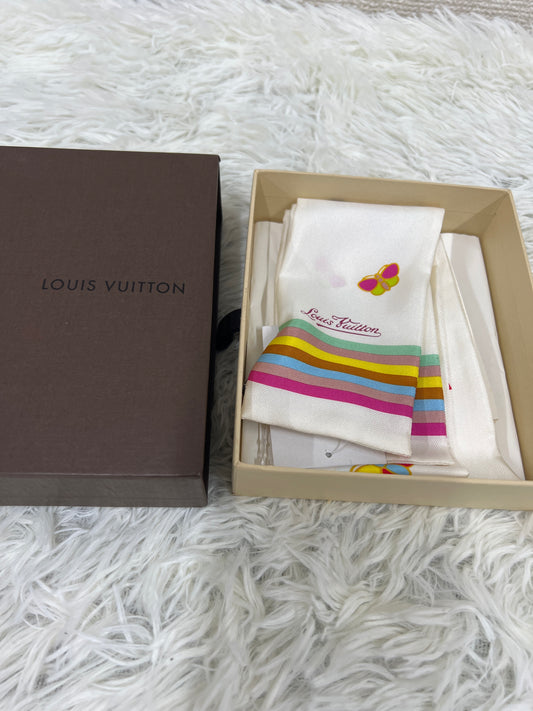 Louis Vuitton White Small goods A-18166