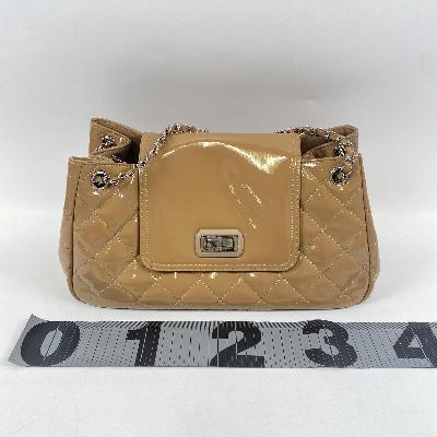 Chanel Brown Shoulder Bags A-18199