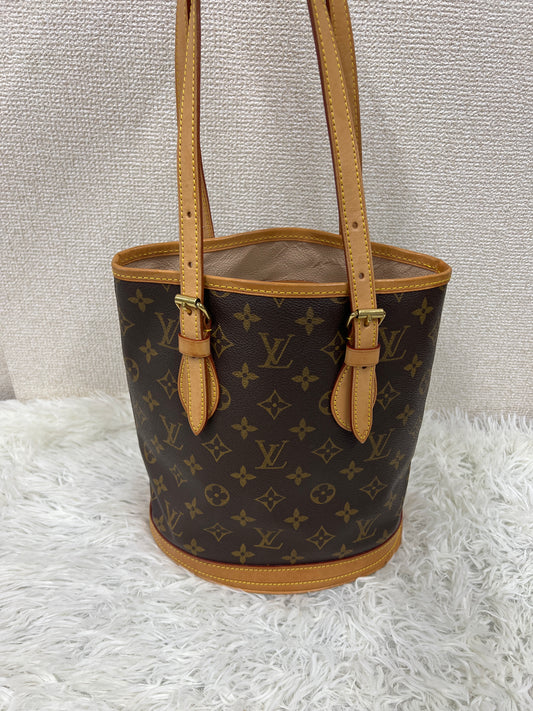Louis Vuitton Brown Tote Bags A-18225