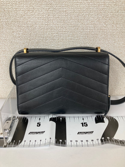 Chanel Black Shoulder Bags A-18244