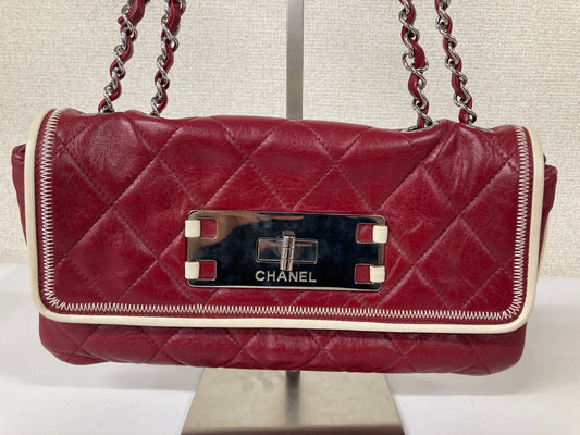 Chanel Red Shoulder Bags A-18245