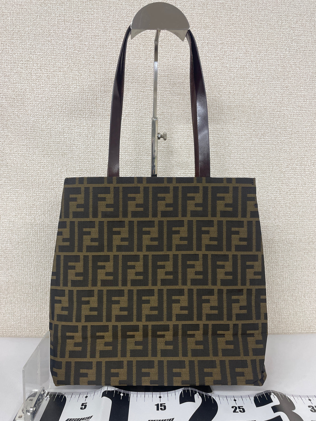 Fendi Brown Tote Bags A-18259