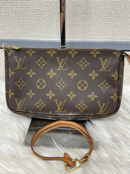 Louis Vuitton Brown Shoulder Bags A-18285