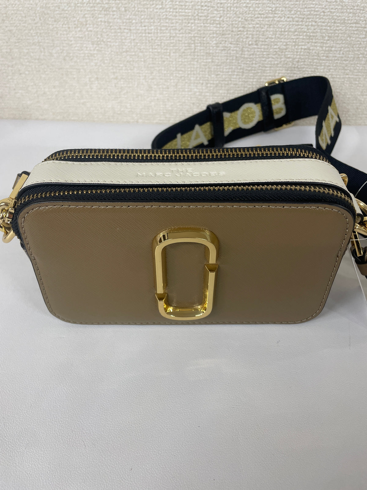 Marc Jacobs Brown Shoulder Bags A-18289