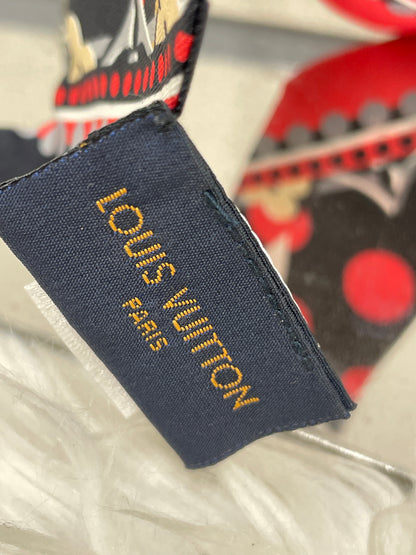 Louis Vuitton Multicolor Scarves A-18310
