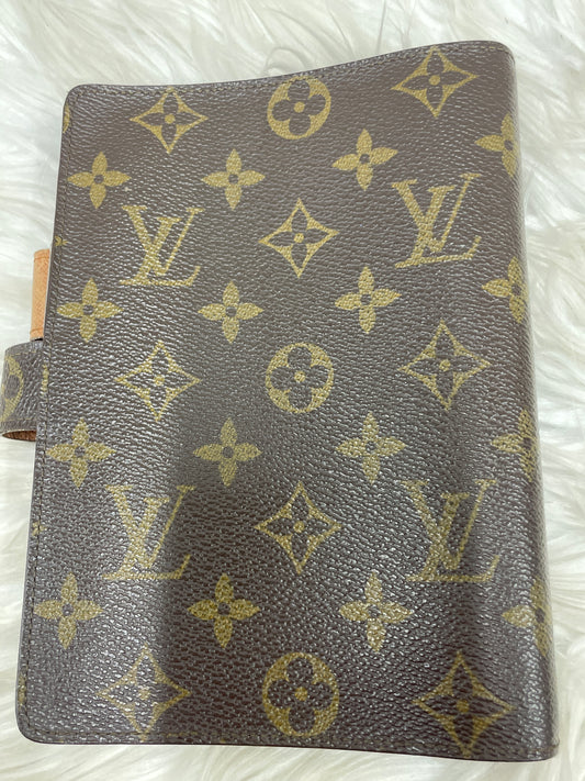 Louis Vuitton Brown A-18315