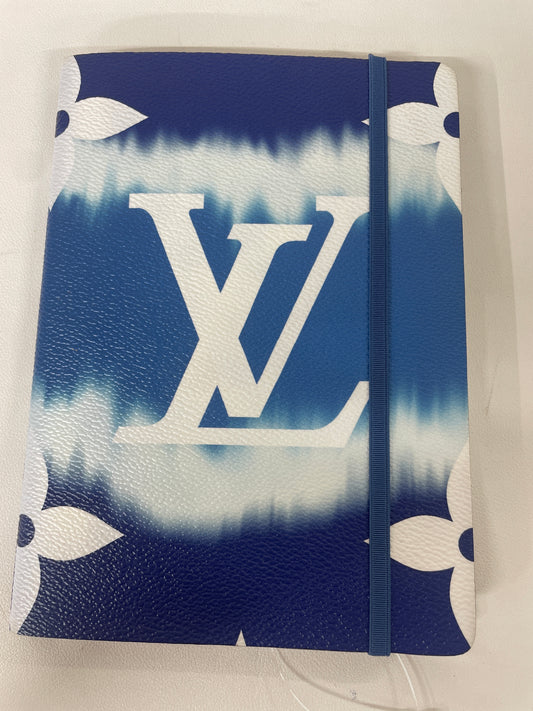 Louis Vuitton Blue Small goods A-18316