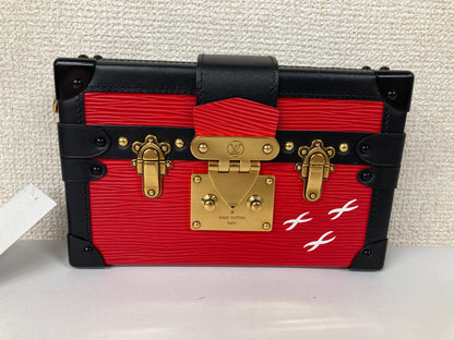 Louis Vuitton Black Shoulder Bags A-18361