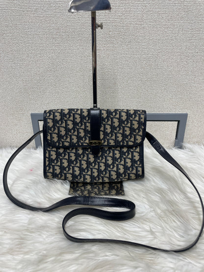 Dior Black Shoulder Bags A-18375