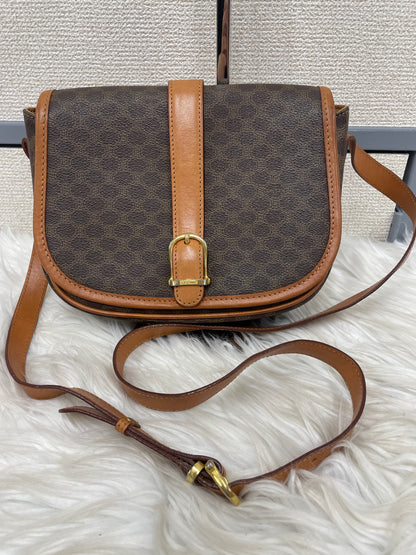 Celine Brown Shoulder Bags A-18395
