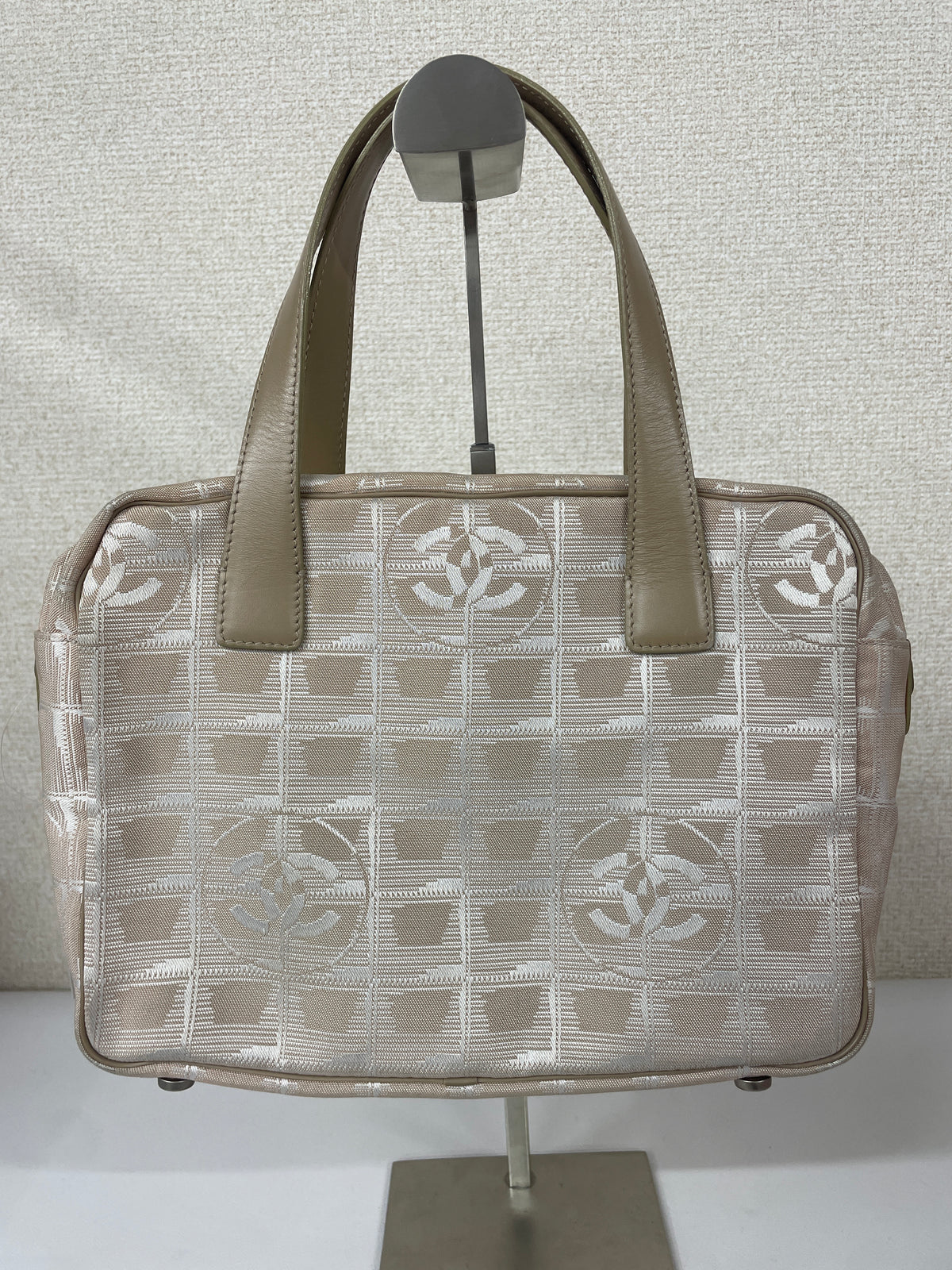 Chanel Silver Handle Bags A-18422