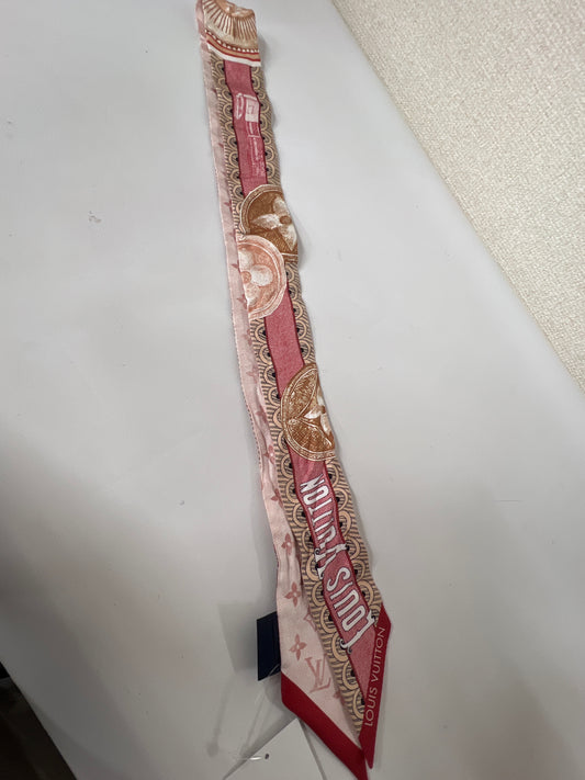 Louis Vuitton Pink Scarves A-18427