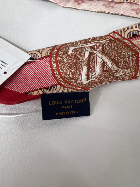 Louis Vuitton Pink Scarves A-18427