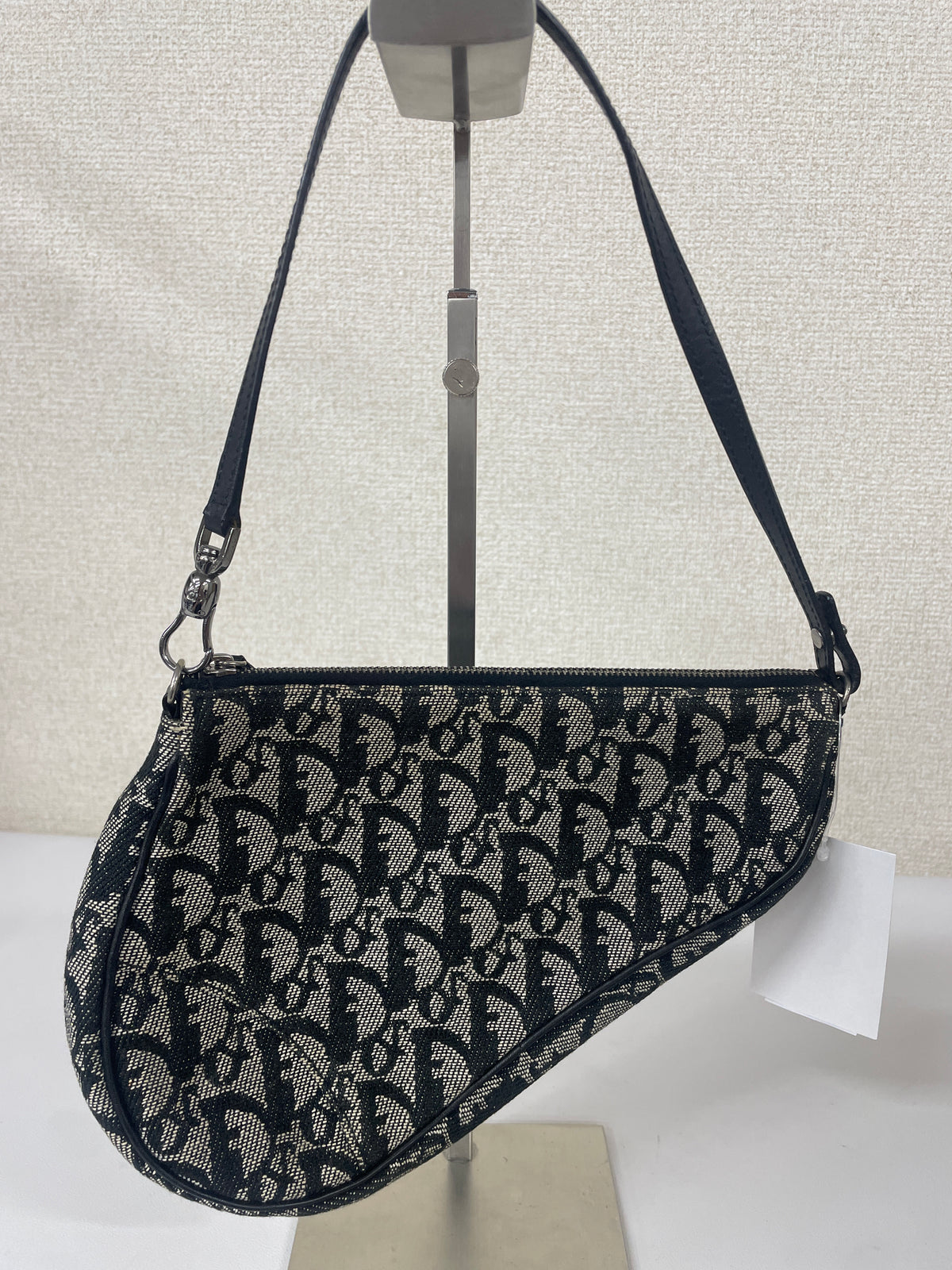 Dior Black Shoulder Bags A-18462