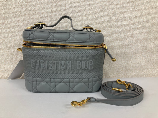 Dior Gray Shoulder Bags A-18477
