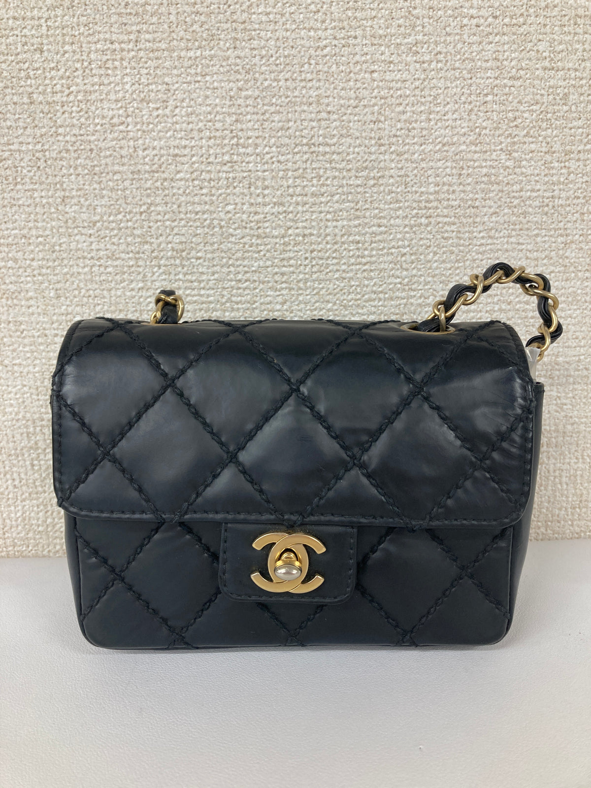 Black A-18489