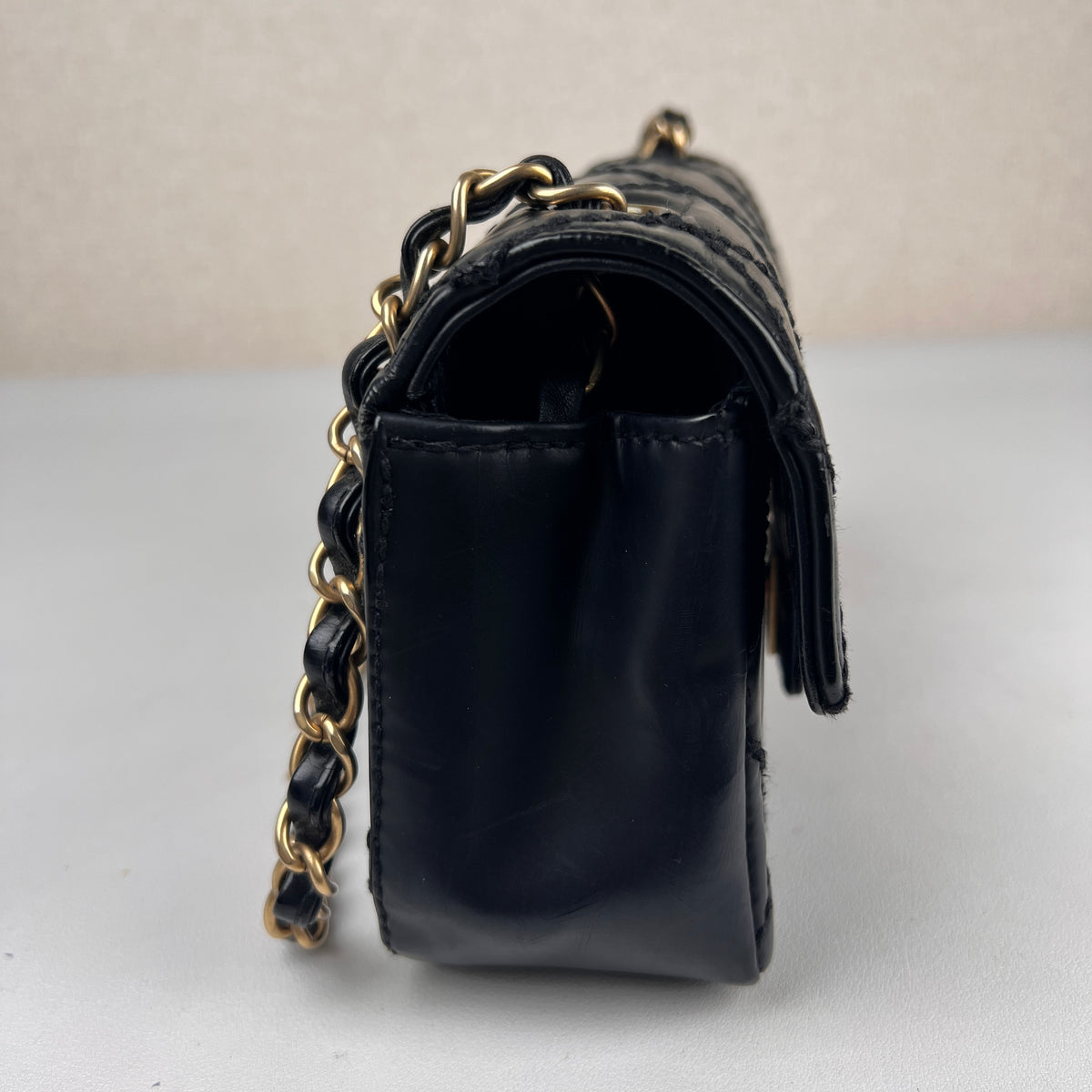 Black A-18489