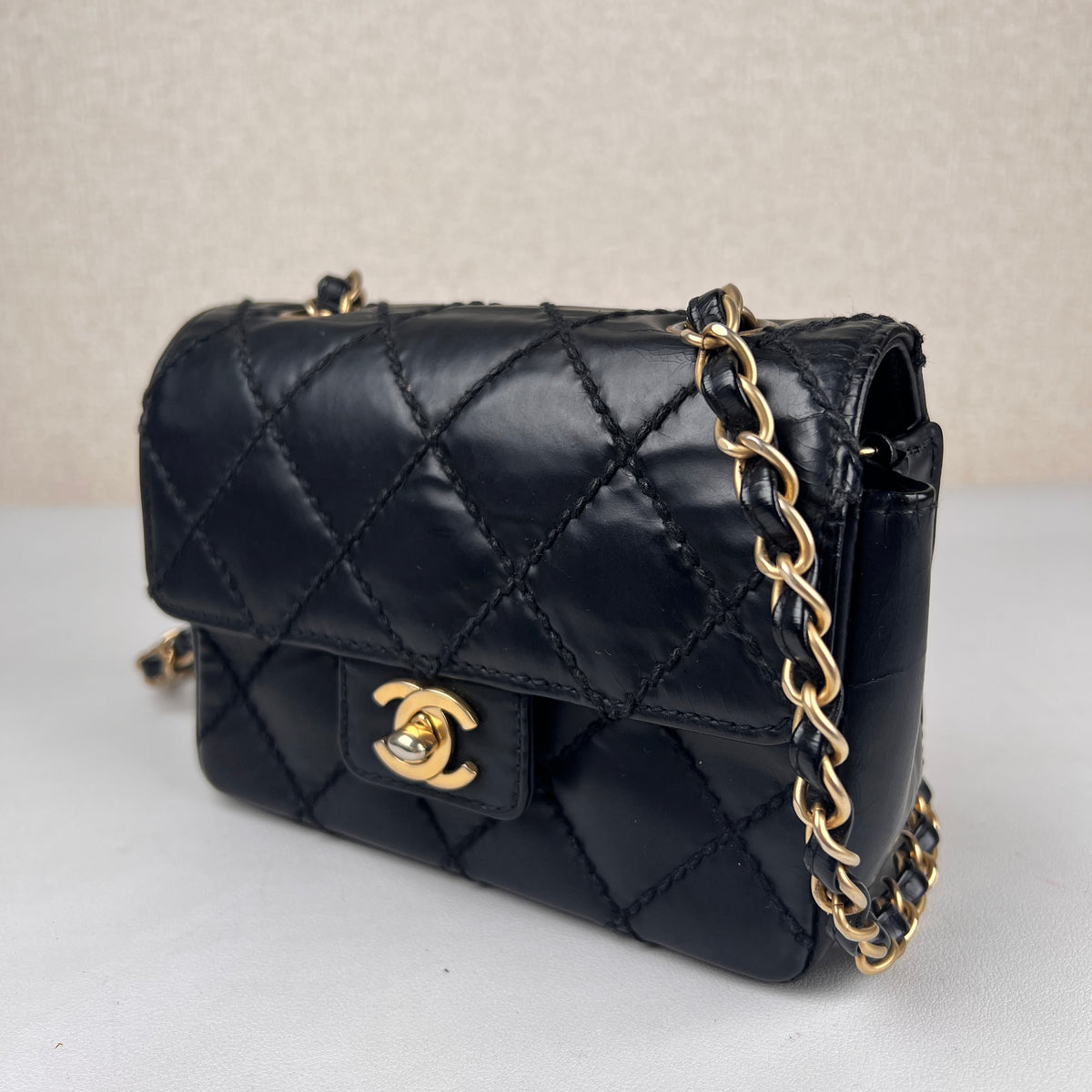 Black A-18489