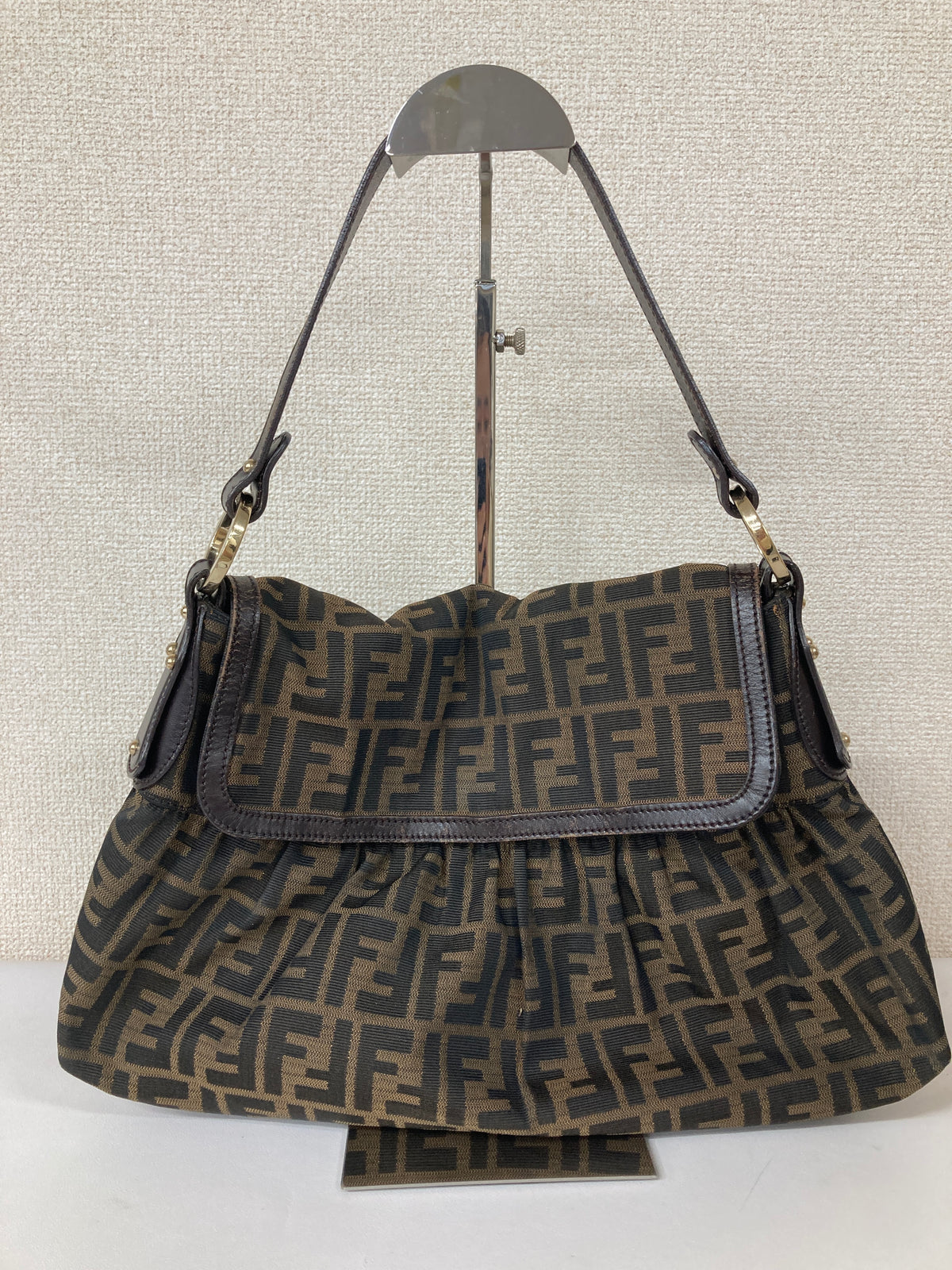 Fendi Brown Shoulder Bags A-18494