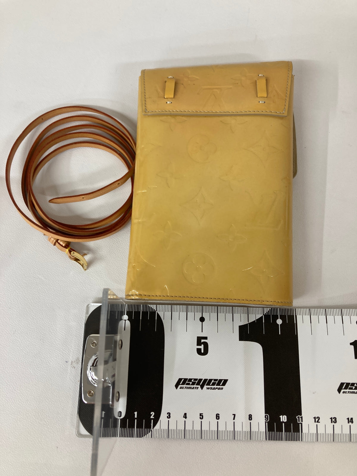 Louis Vuitton Yellow Wallets A-18501