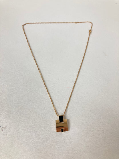 Hermes Gold Necklaces A-18517