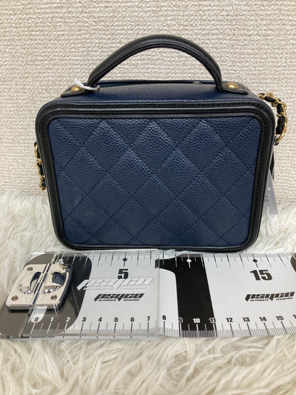 Chanel Navy Shoulder Bags A-18526