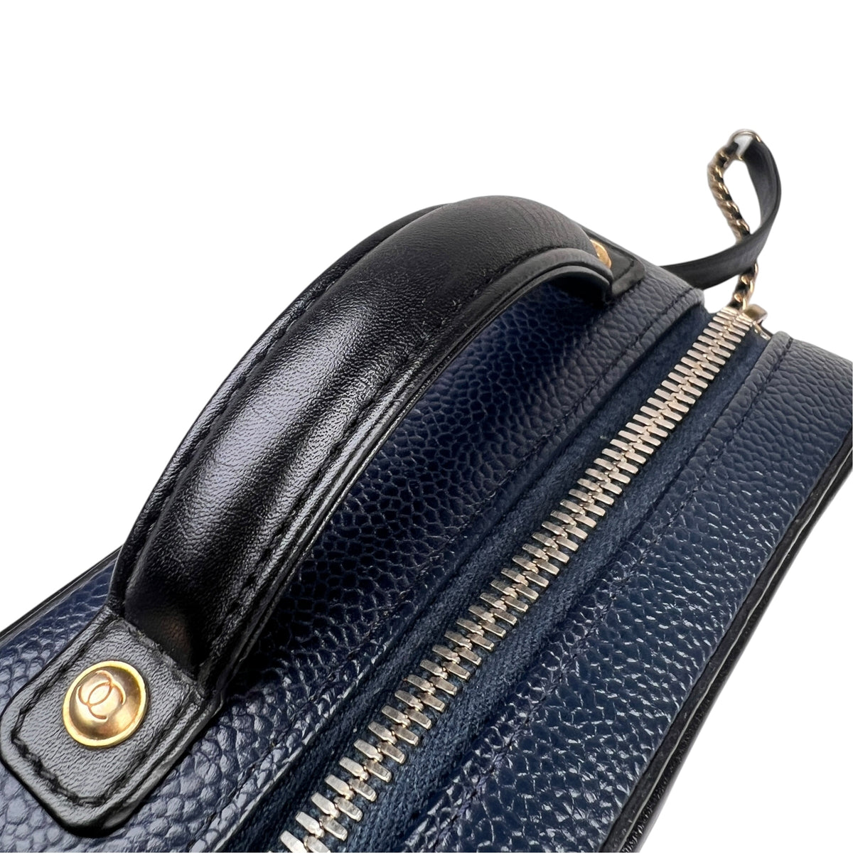 Chanel Navy Shoulder Bags A-18526