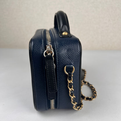 Chanel Navy Shoulder Bags A-18526