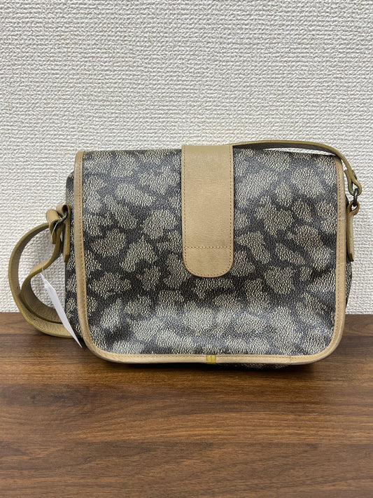 Saint Laurent Green Shoulder Bags A-18530