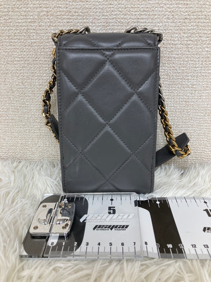 Chanel Gray Shoulder Bags A-18559