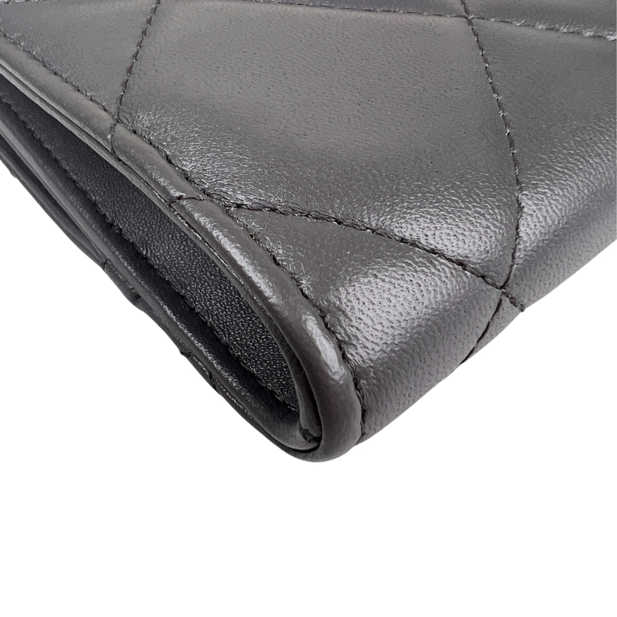 Chanel Gray Shoulder Bags A-18559
