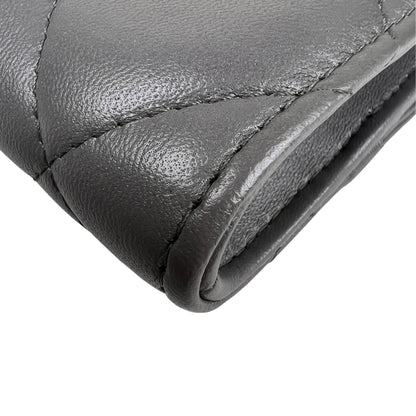 Chanel Gray Shoulder Bags A-18559