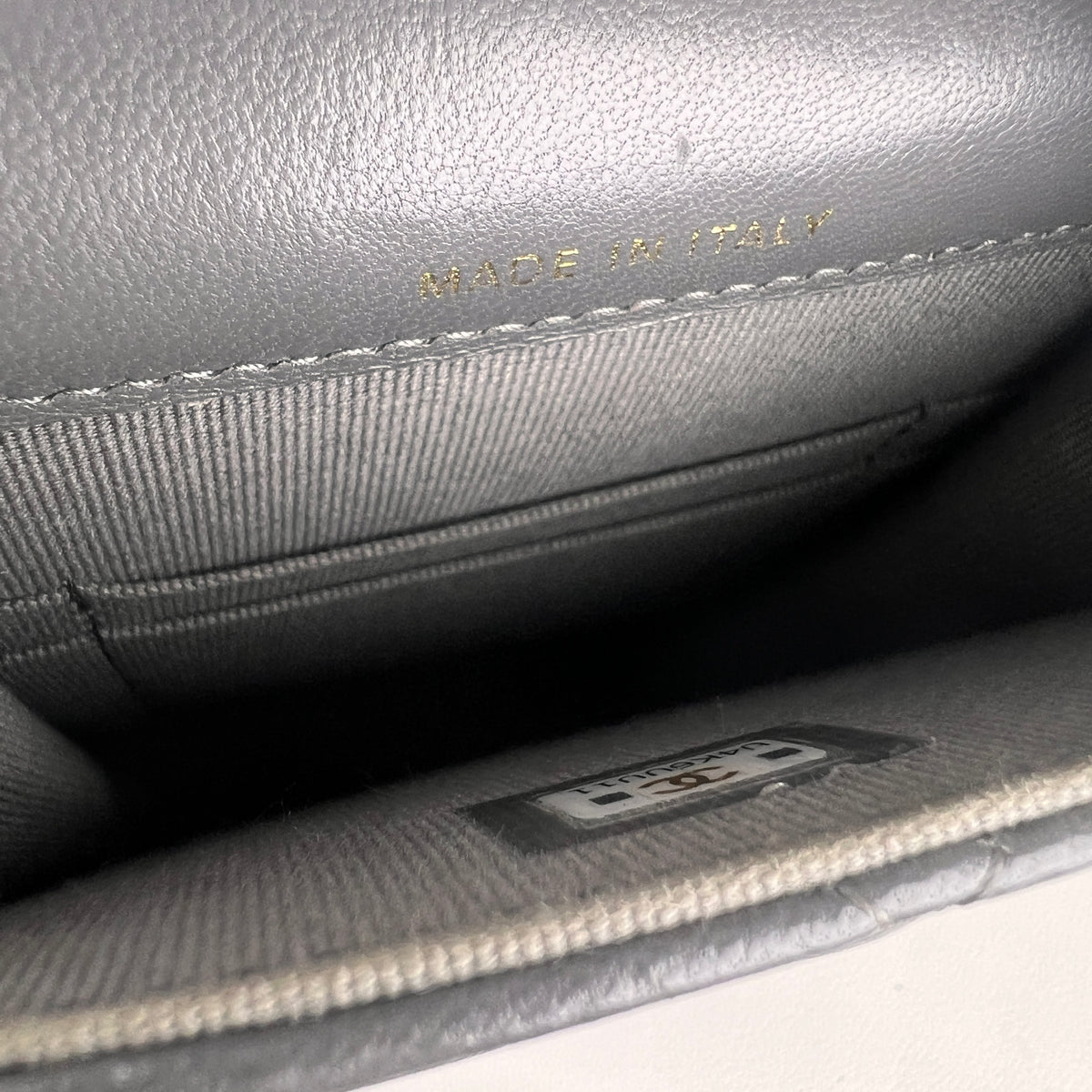 Chanel Gray Shoulder Bags A-18559
