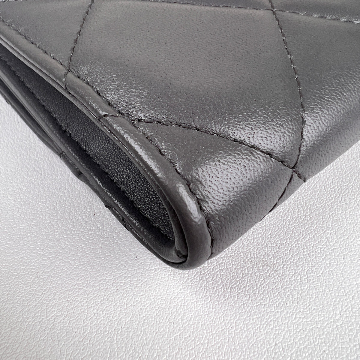 Chanel Gray Shoulder Bags A-18559