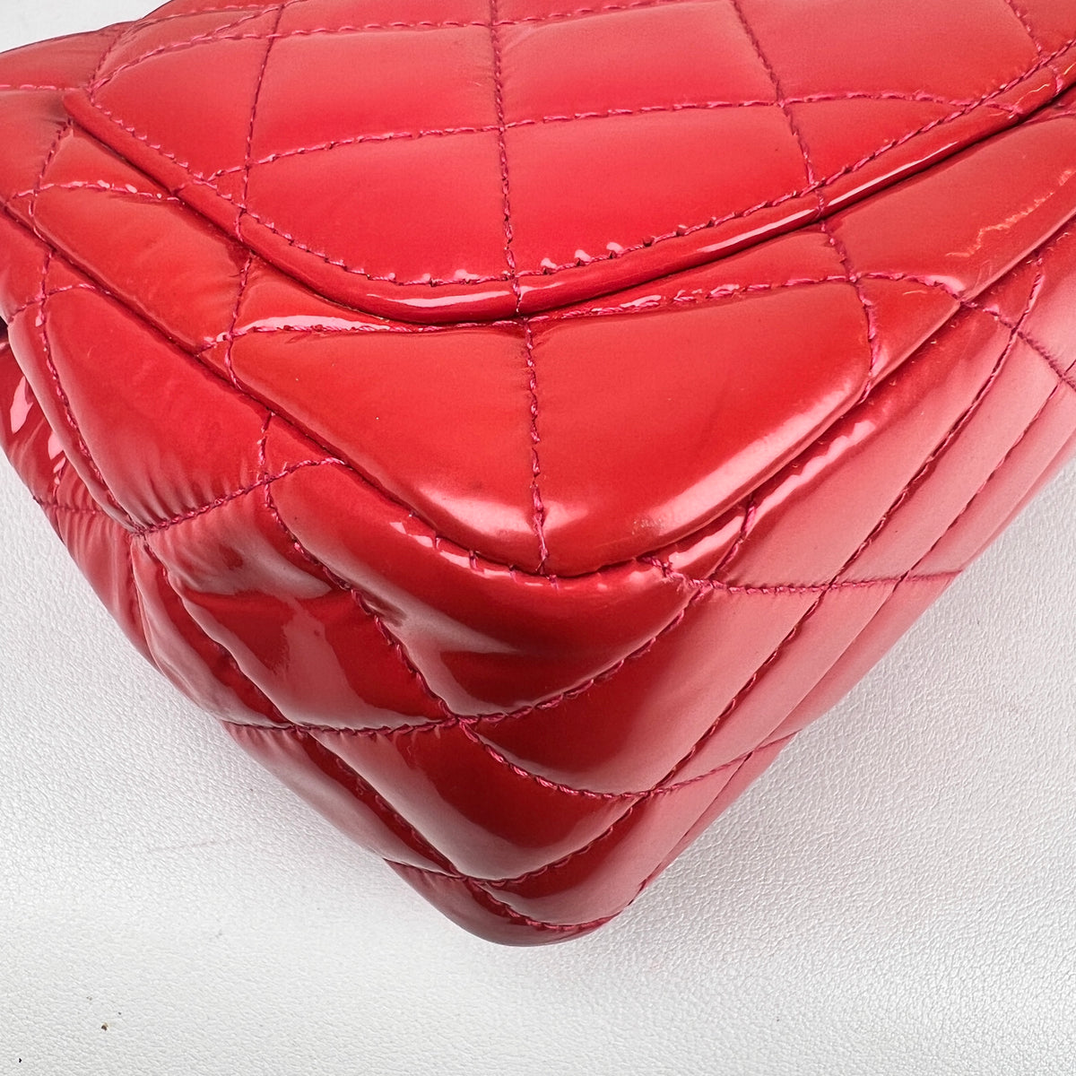 Chanel Orange Shoulder Bags A-18566