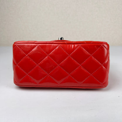 Chanel Orange Shoulder Bags A-18566