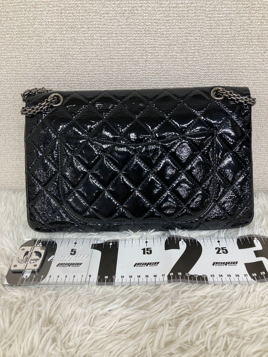 Chanel Black Shoulder Bags A-18567