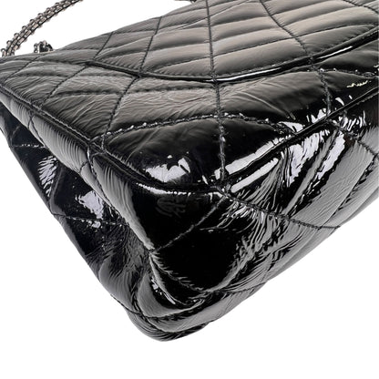Chanel Black Shoulder Bags A-18567