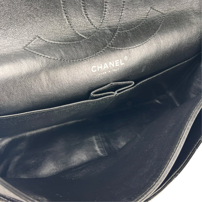 Chanel Black Shoulder Bags A-18567